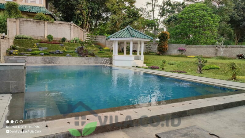 Villa Agung Puncak 6 Kamar Kolam Renang Kapasitas 50 Orang - VILA.CO.ID